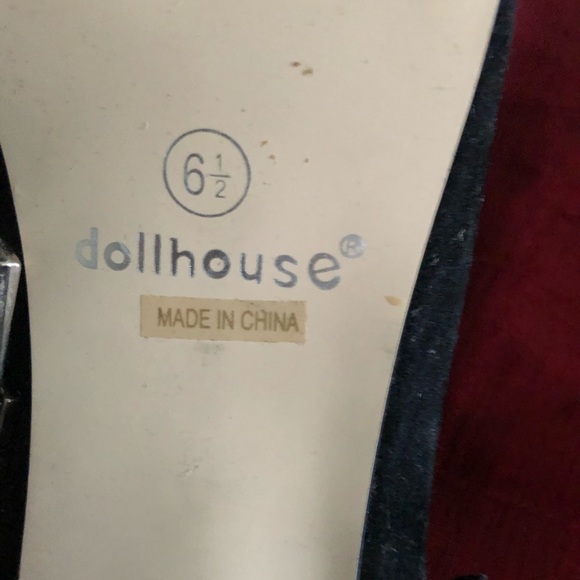 Dollhouse Black Ruffle Booties 6.5 - Picture 4 of 6